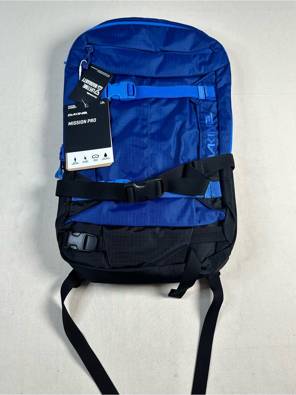 Dakine Mission Pro 18L Backpack Deep Blue ($112 msrp)